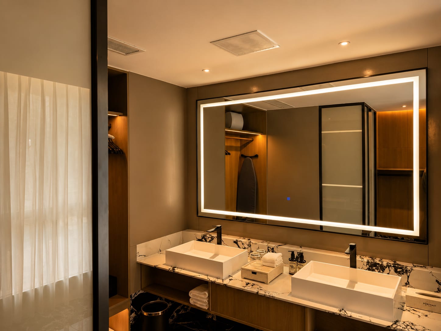 Coastal Studio Suite